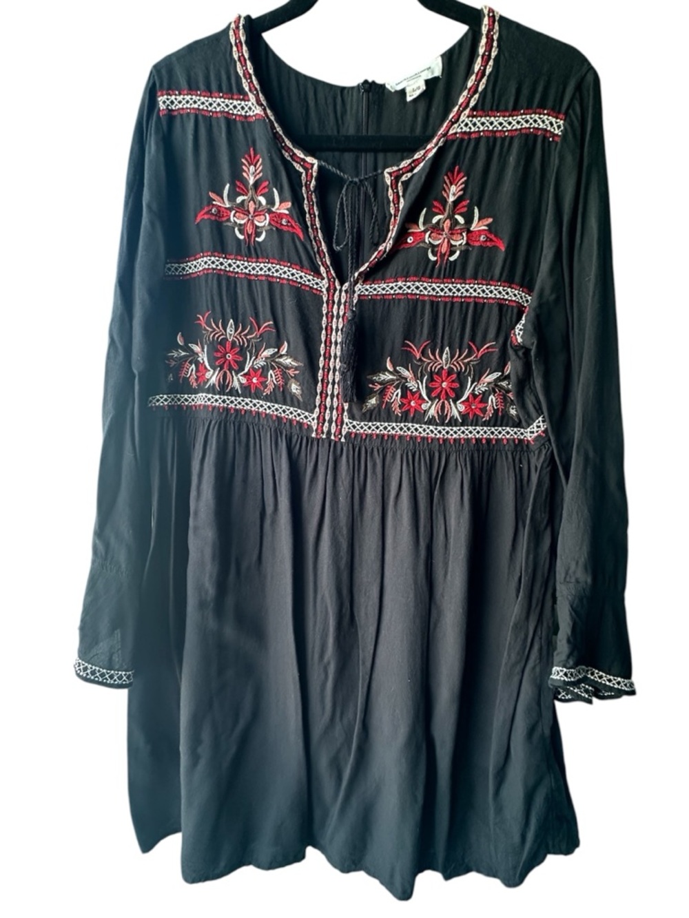 beachlunchlounge Black Embroidered Beaded Tunic Flowy